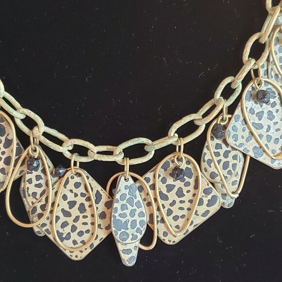 Multi-Layered Leopard Colored Necklace Squares & Teardrop Design Fashion - Picture 10 of 13